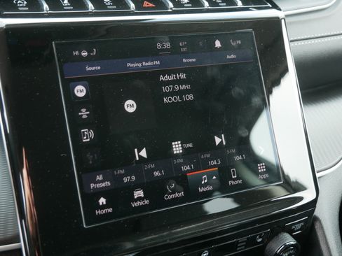 Used 2023 Jeep Grand Cherokee L Laredo w/ Luxury Tech Group I AWD/4WD image 32