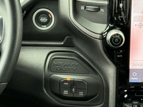New 2026 RAM 2500 Tradesman AWD/4WD image 15