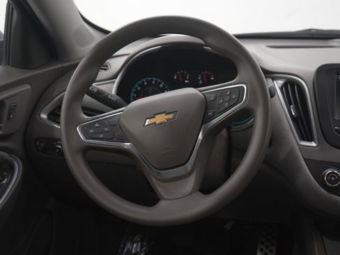 Used 2016 Chevrolet Malibu LS image 15