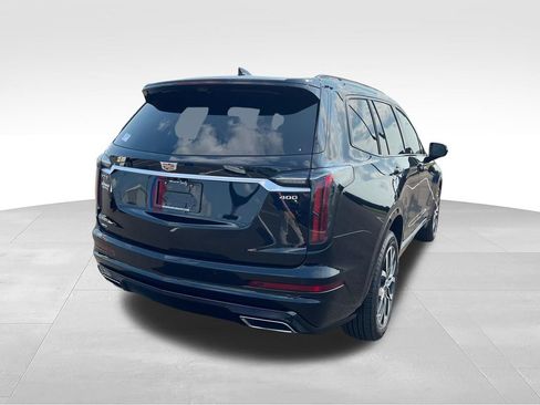 Used 2024 Cadillac XT6 Sport w/ Technology Package AWD/4WD image 6
