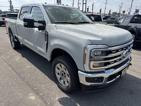 New 2026 Ford F250 Lariat w/ Lariat Ultimate Package AWD/4WD image 3