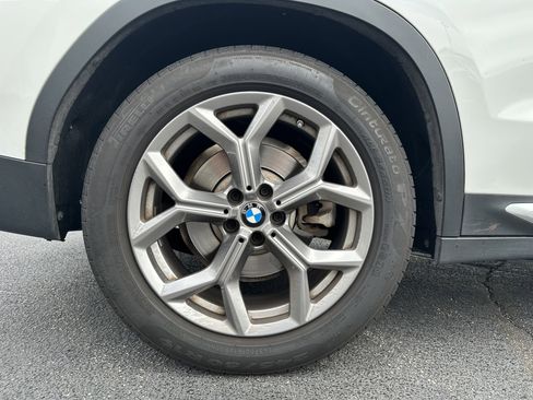 Used 2023 BMW X3 xDrive30i w/ Premium Package w/ZPA AWD/4WD image 13