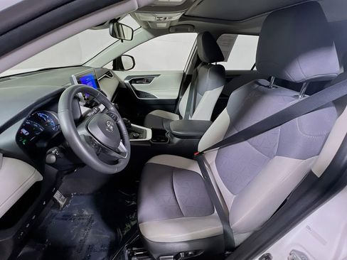 Certified 2024 Toyota RAV4 XLE w/ Convenience Package image 19