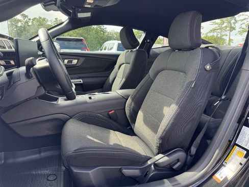 Used 2024 Ford Mustang GT RWD image 19