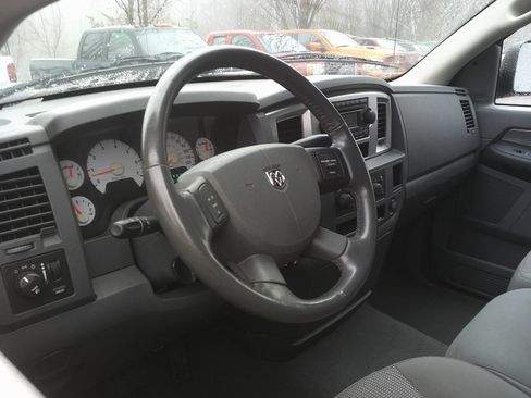 Used 2007 Dodge Ram 1500 Truck SLT image 17