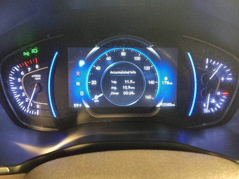 Used 2019 Hyundai Santa Fe FWD image 23