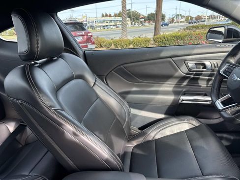 Used 2024 Ford Mustang Premium image 10