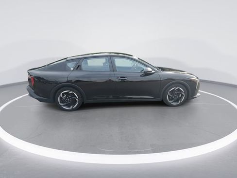 Used 2025 Kia K4 EX FWD image 9
