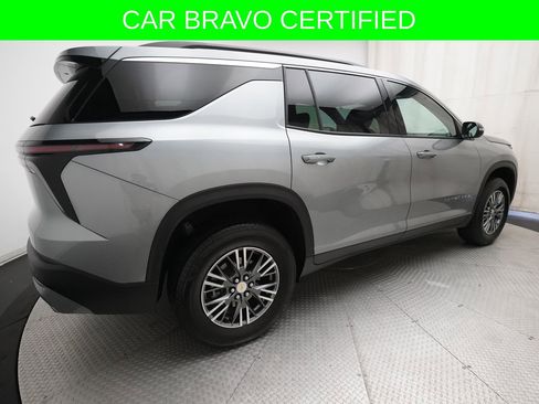 Certified 2026 Chevrolet Traverse LT AWD/4WD image 36