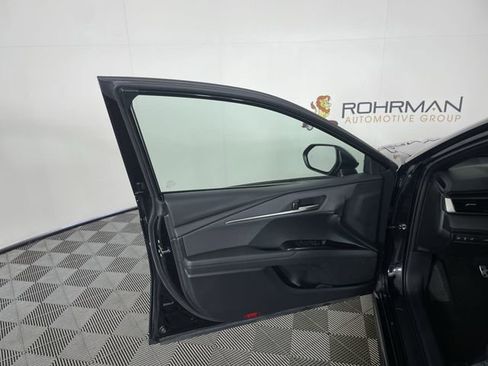 Used 2025 Toyota Camry SE FWD image 33