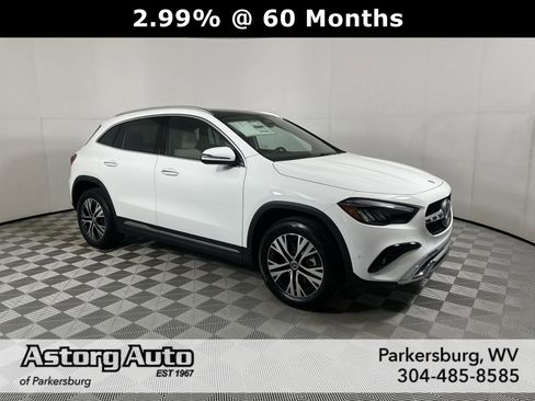 Used 2025 Mercedes-Benz GLA 250 4MATIC image 1