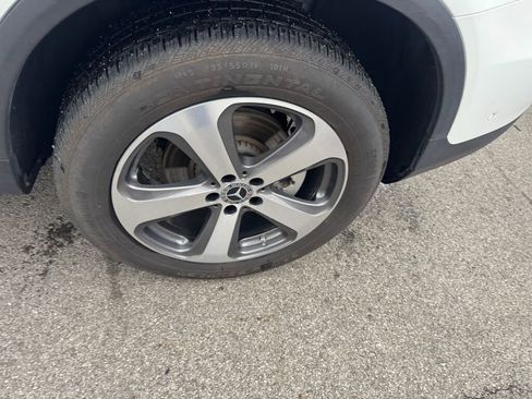 Certified 2022 Mercedes-Benz GLC 300 4MATIC image 25