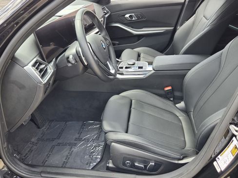Used 2024 BMW 330i Sedan w/ Convenience Package RWD image 10
