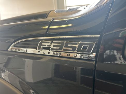 Used 2015 Ford F350 Lariat image 10