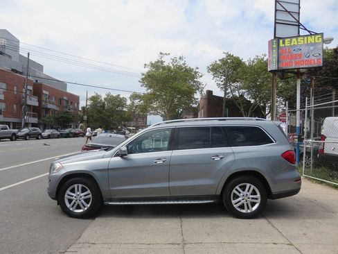 Used 2016 Mercedes-Benz GL 450 4MATIC image 7