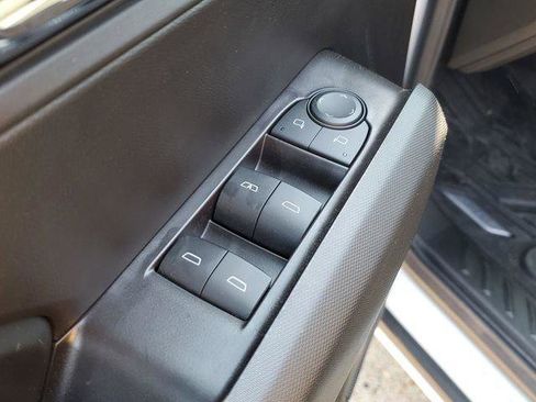 New 2026 GMC Canyon Elevation w/ Convenience Package RWD image 21