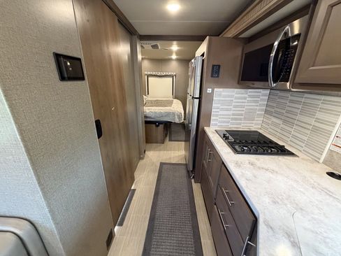 Used 2021 Ford F550 4x4 Regular Cab Super Duty w/ XLT Value Package image 75