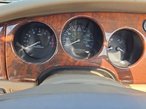 Used 2000 Jaguar XK8 Convertible RWD image 26