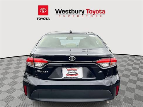 Certified 2023 Toyota Corolla LE image 9