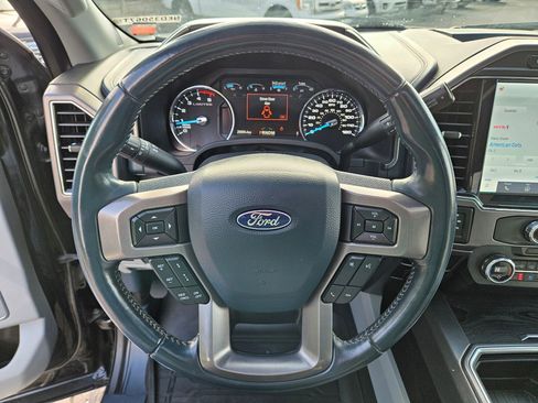 Used 2022 Ford F350 Limited AWD/4WD image 19