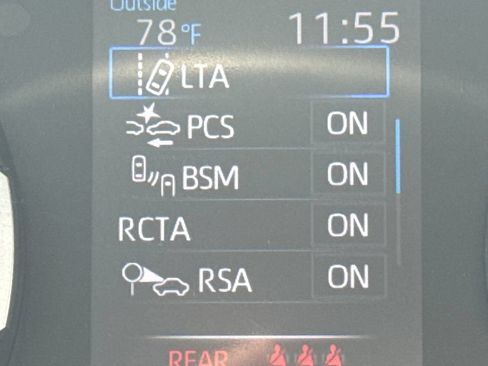 Used 2019 Toyota RAV4 LE w/ All Weather Liner Package AWD/4WD image 18