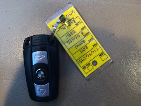 Used 2011 BMW 328i xDrive 328i xDrive Sedan 4D image 19