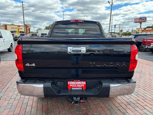 Used 2015 Toyota Tundra SR5 w/ SR5 Upgrade Package image 22