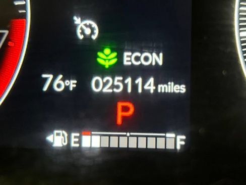 Certified 2024 Honda HR-V EX-L image 26