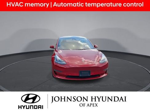 Used 2023 Tesla Model 3 Standard Range RWD image 3