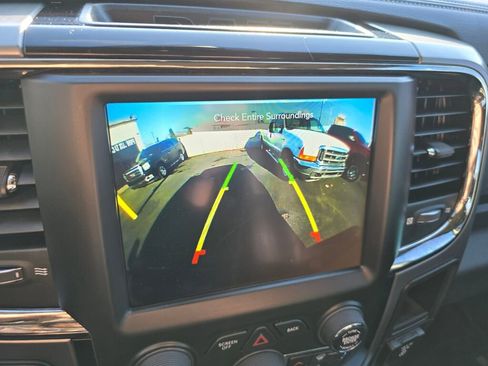 Used 2018 RAM 1500 Sport image 27