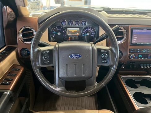 Used 2011 Ford F350 Lariat w/ Lariat Interior Pkg image 25