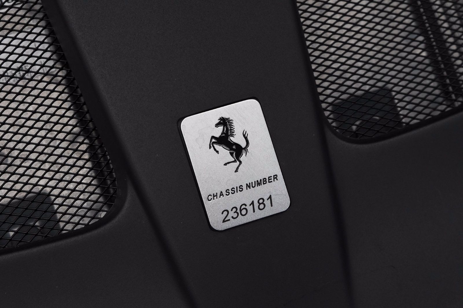 Used 2018 Ferrari 812 Superfast RWD image 56