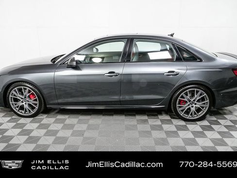 Used 2024 Audi S4 Prestige image 2