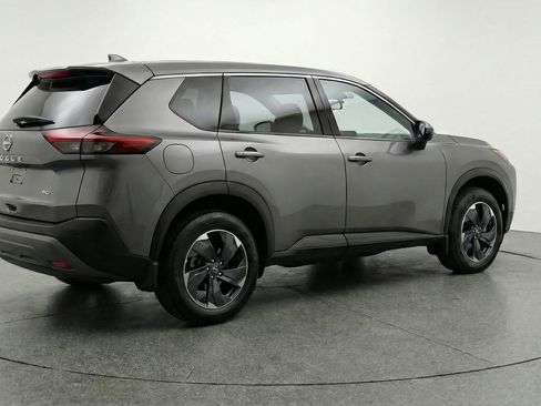 Used 2025 Nissan Rogue SV AWD/4WD image 9