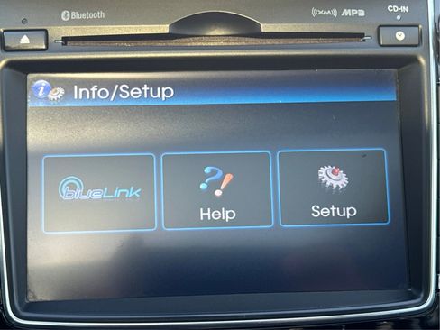 Used 2013 Hyundai Elantra GT w/ Tech Pkg image 16