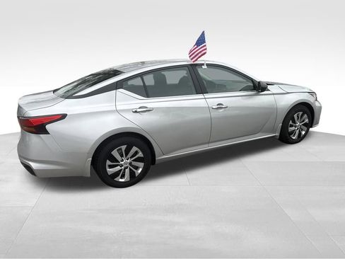 Used 2024 Nissan Altima 2.5 S image 22