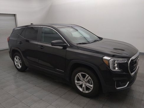 Used 2024 GMC Terrain SLE AWD/4WD image 11
