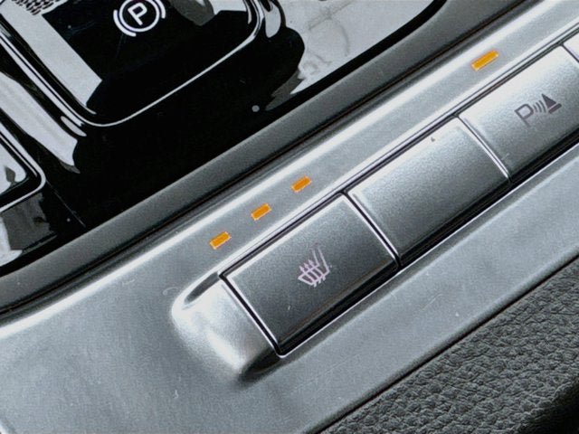 Certified 2026 Kia Carnival EX FWD image 20