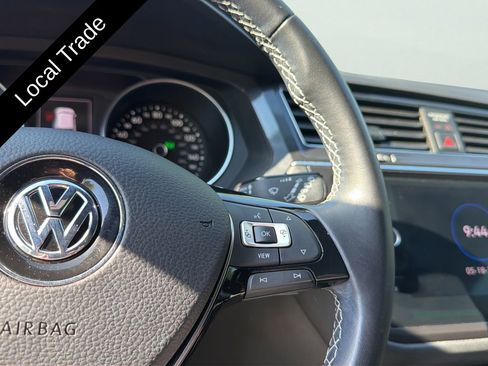 Used 2021 Volkswagen Tiguan SE R-Line w/ 3rd Row Seat Package AWD/4WD image 17