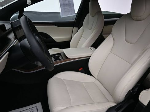 Used 2025 Tesla Model X AWD/4WD image 22