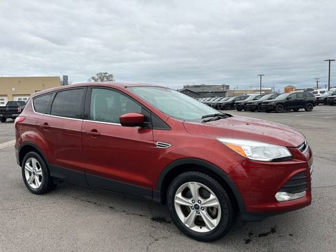 Used 2014 Ford Escape SE image 1
