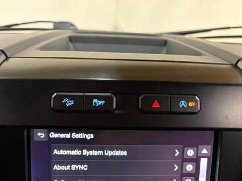 Used 2018 Ford F150 XLT w/ Equipment Group 302A Luxury AWD/4WD image 48