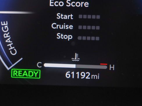 Used 2023 Toyota Highlander Platinum FWD image 17
