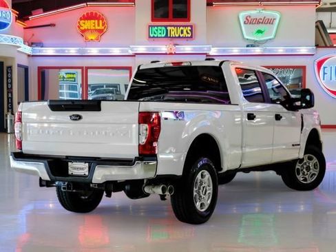 Used 2021 Ford F250 XL w/ STX Appearance Package image 3
