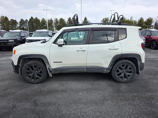 Used 2018 Jeep Renegade Altitude video 2
