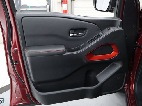 Used 2024 Nissan Frontier Pro-X w/ Pro Convenience Package image 11