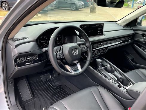 New 2026 Honda Accord Touring image 8