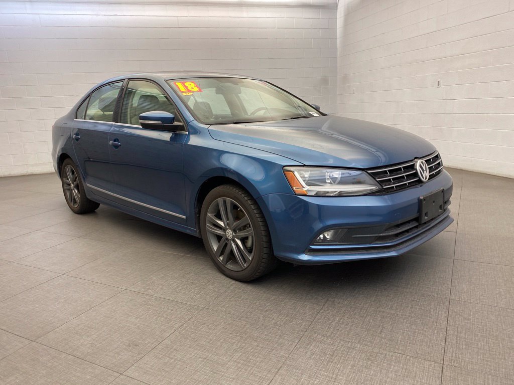 Used 2018 Volkswagen Jetta SEL FWD image 4