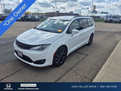 Used 2019 Chrysler Pacifica Touring-L w/ S Appearance Package