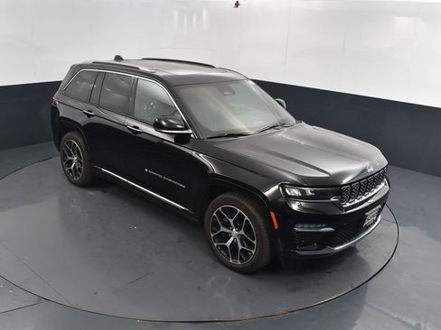 Used 2022 Jeep Grand Cherokee Summit image 34